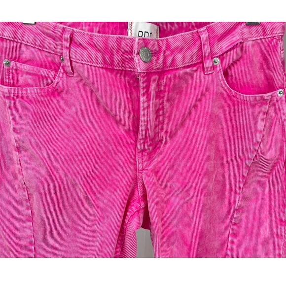 BDG Womens (27) (29x30.5) Low Rise Barbie Pink Corduroy Pants Bell Bottom Flare - Picture 3 of 8